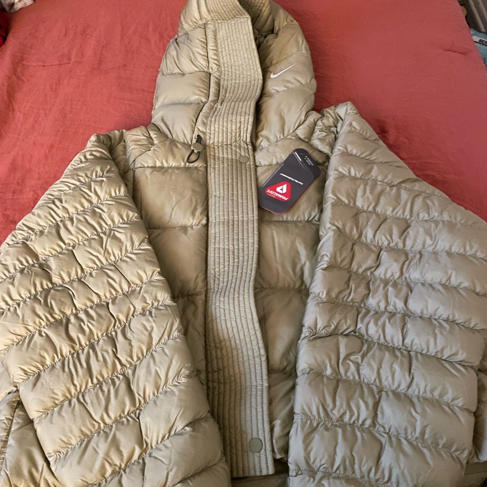 Nike swoosh puffer